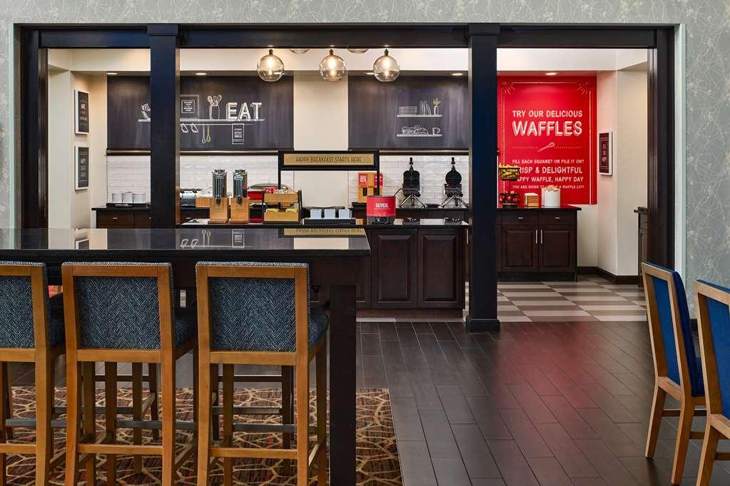 Hampton Inn & Suites Hershey Near The Park Hummelstown Ресторан фото